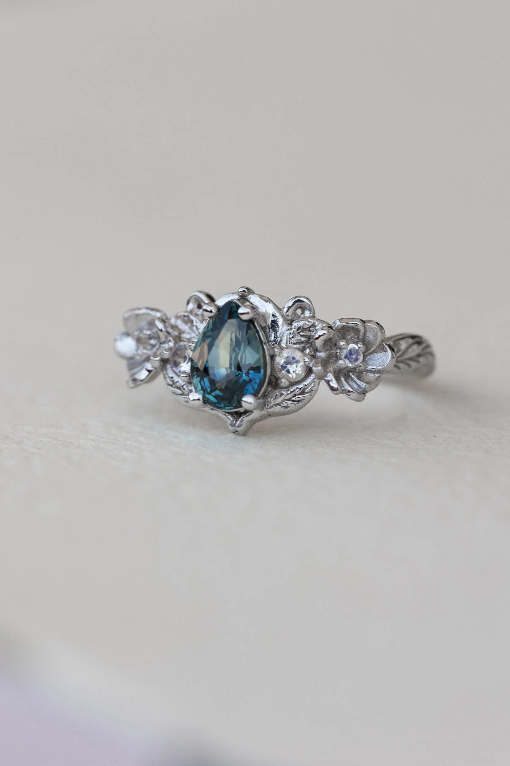 Bi-color sapphire engagement ring set, unique flower style bridal ring set / Adelina