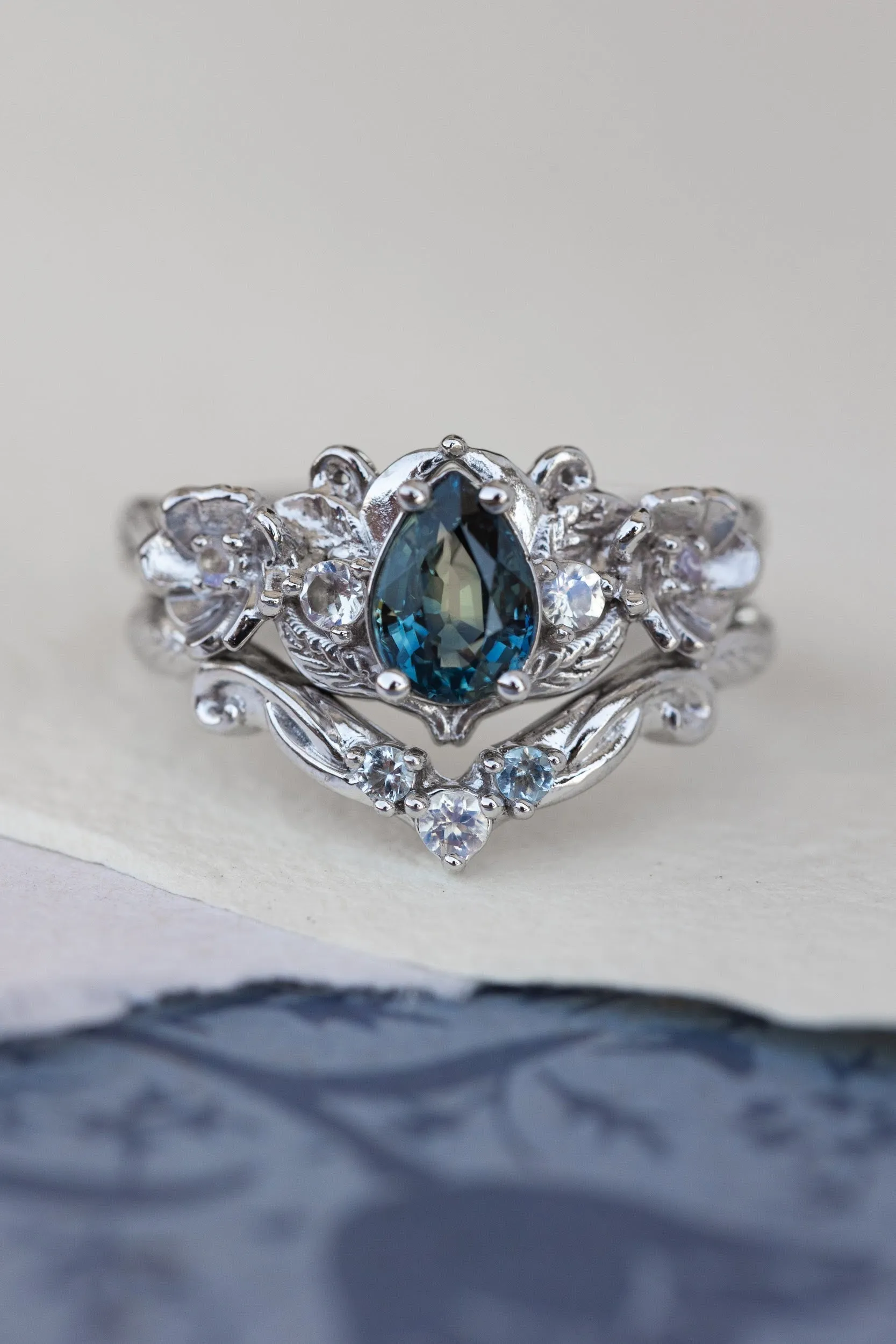Bi-color sapphire engagement ring set, unique flower style bridal ring set / Adelina