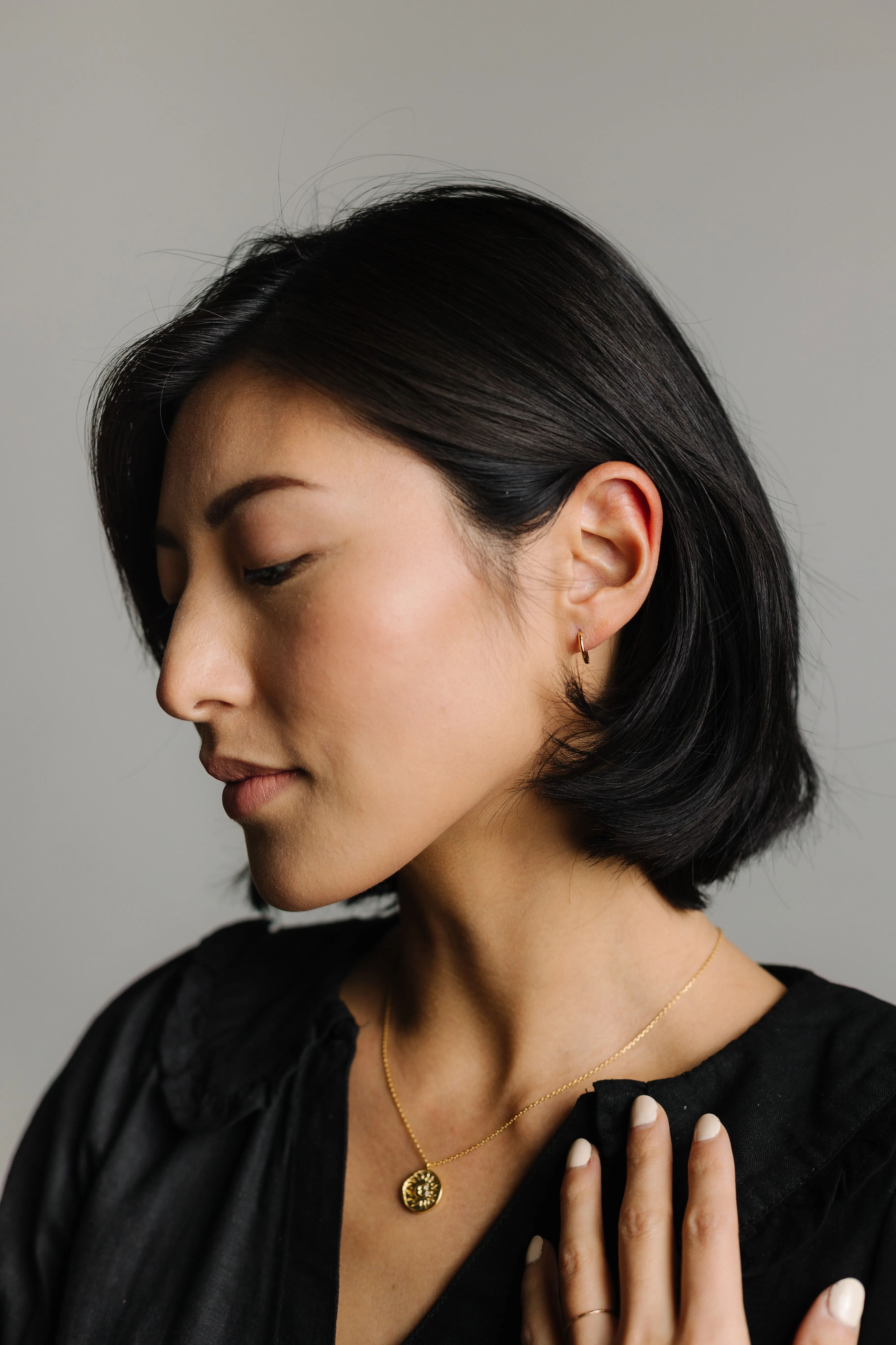 Cove Ellie Small Hoop Earrings