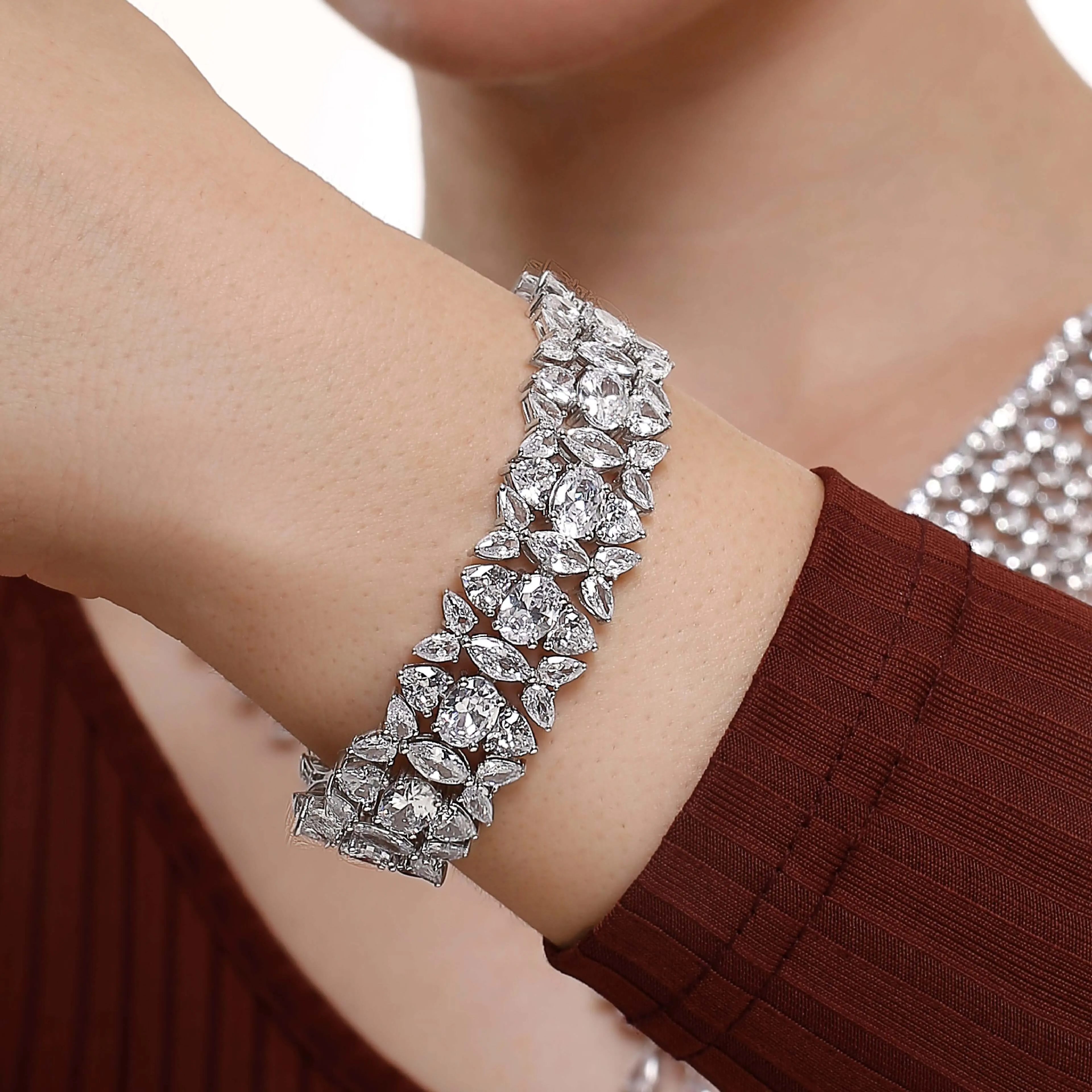 Elegant Multi-shape Cubic Zirconia Chain Bracelet