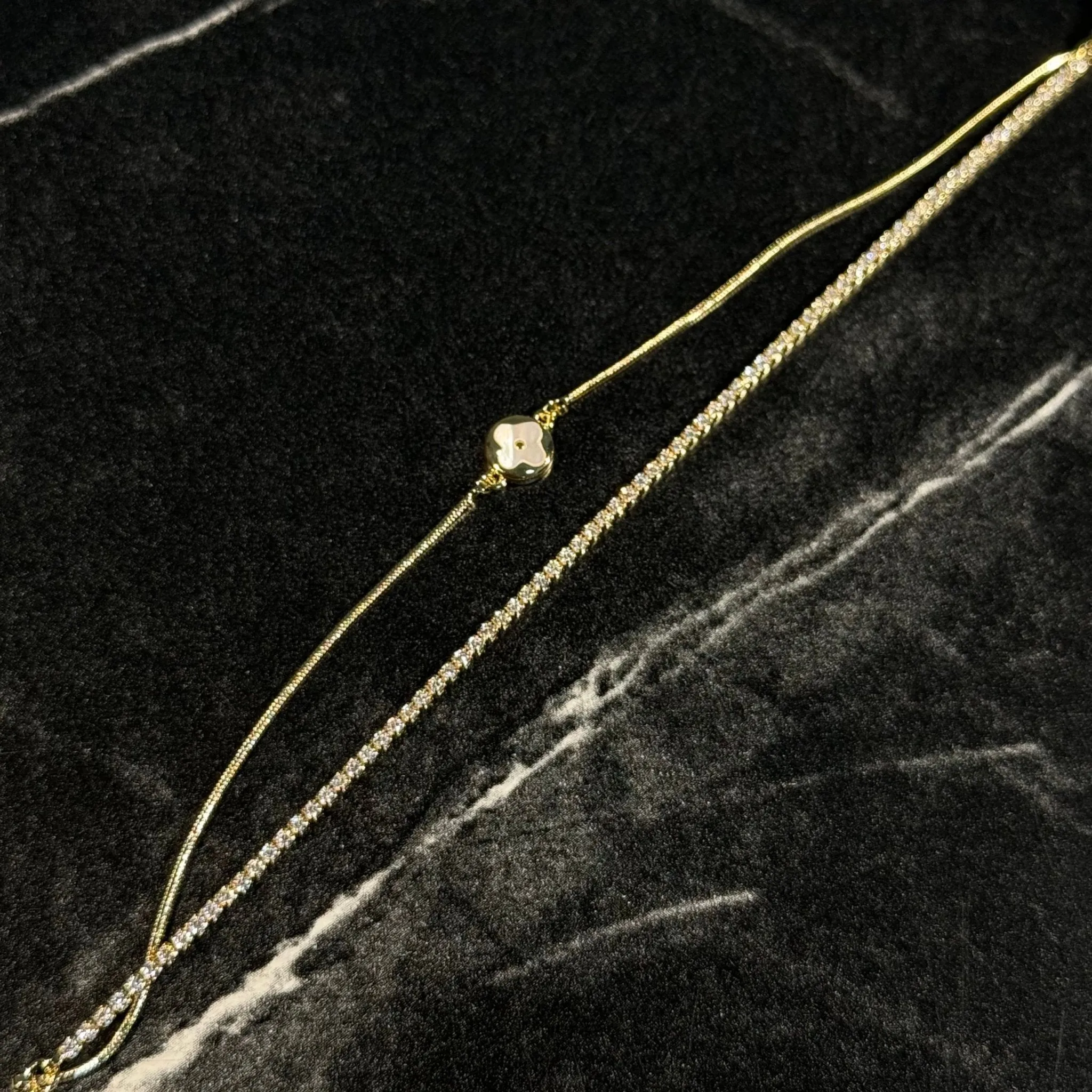 Hayasi bracelet