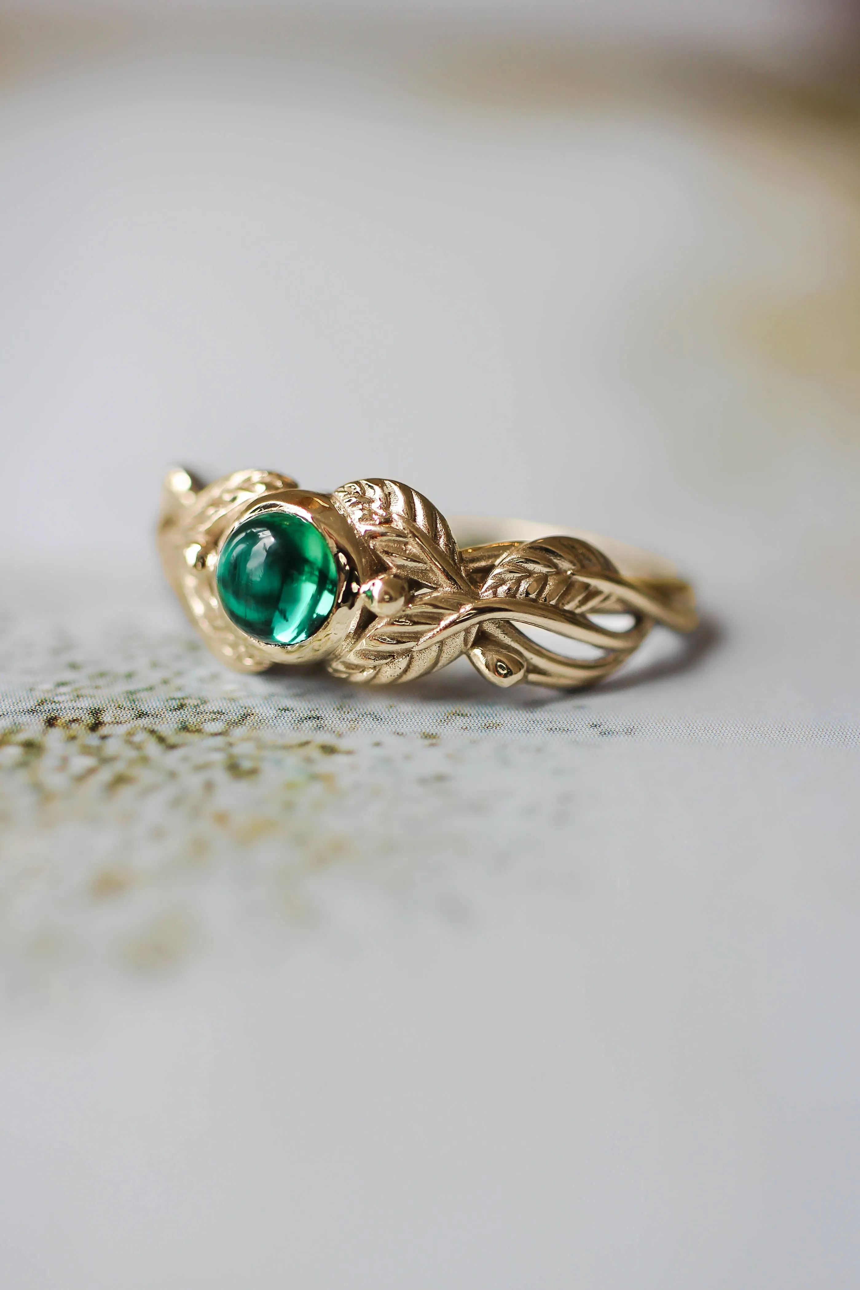 Lab emerald engagement ring / Cornus, round cabochon