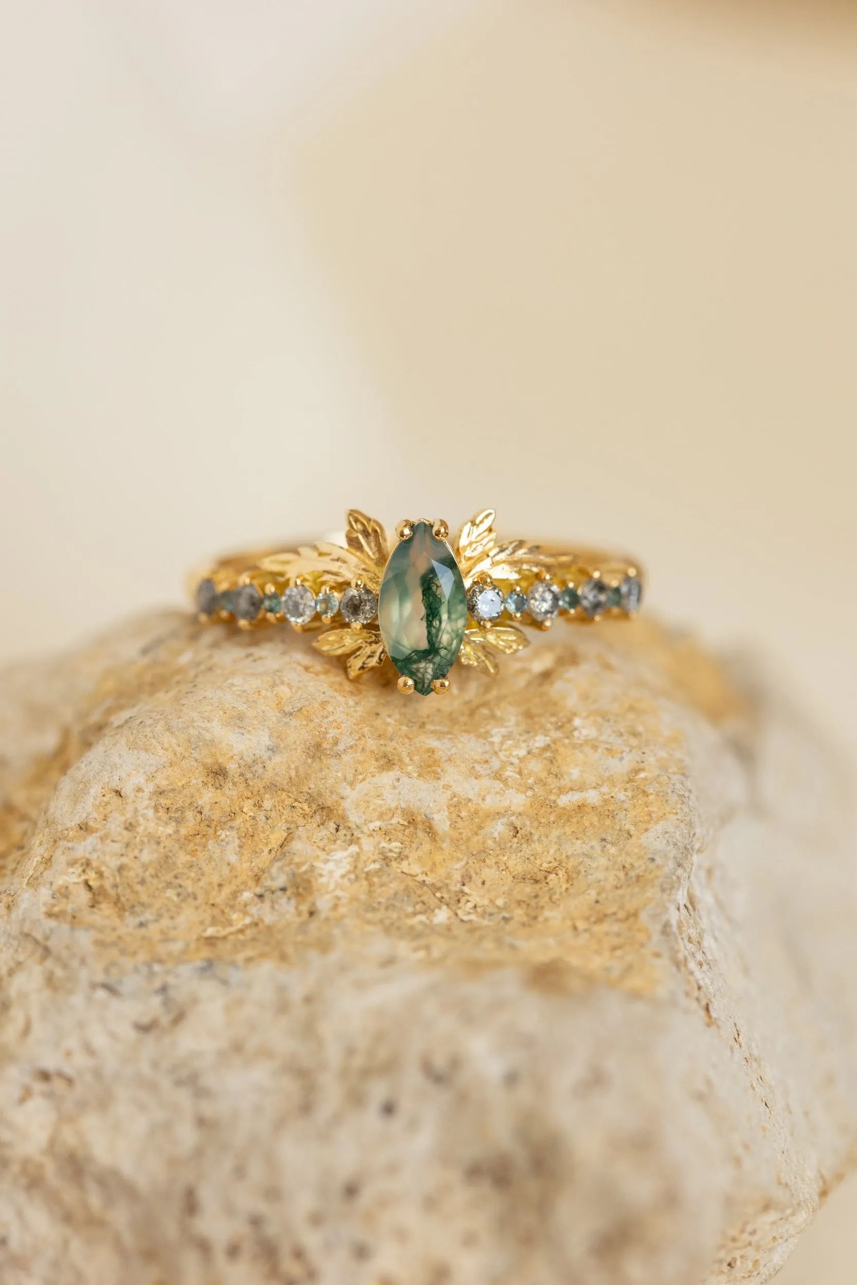 Marquise moss agate bridal ring set with salt&pepper diamonds and teal sapphires / Verbena
