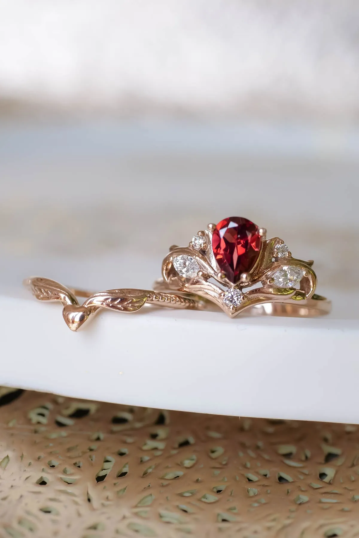 Pear shaped garnet engagement ring, alternative bridal ring set / Swanlake