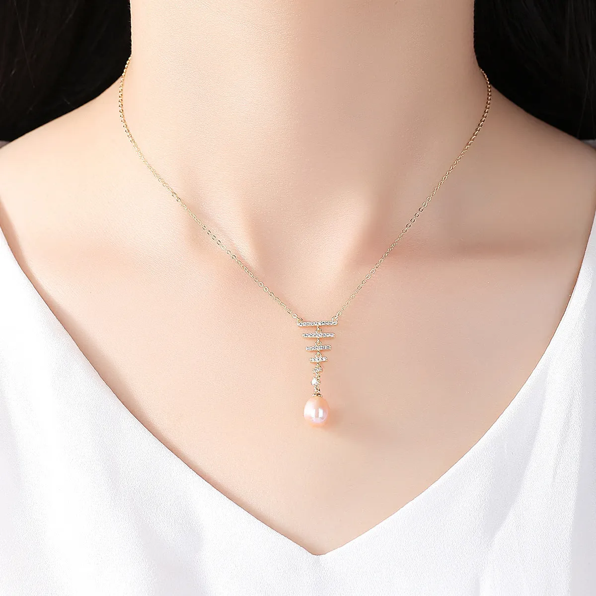 Silver Zirconia Pendant Freshwater Pearl Necklace
